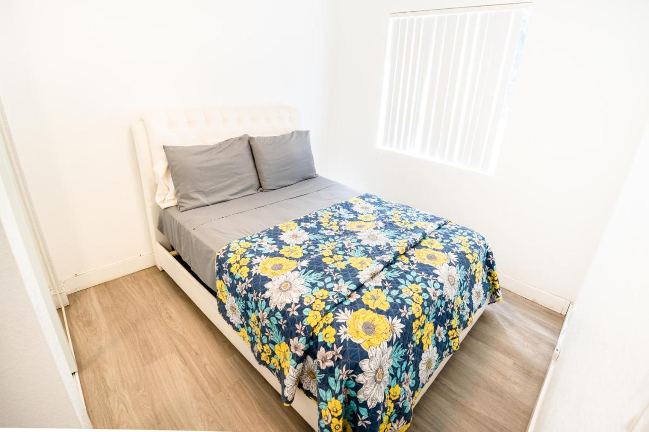 Hollywood/Koreatown 2 Bedroom With Parking Los Angeles Exterior photo
